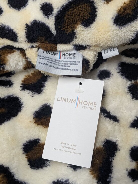 Linum Home Leopard Print Plush Robe Cozy Glam Loungewear Belt Bathrobe Size L/XL - Picture 8 of 9
